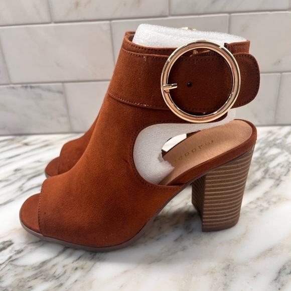 Madden Girl Darlynn City Shooties Sandals - Picture 4 of 12